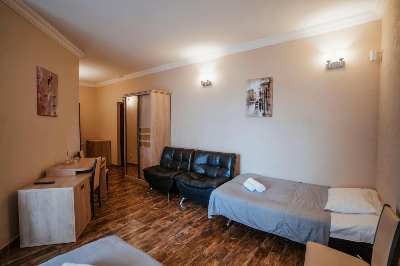 Hotel General Batoumi Extérieur photo
