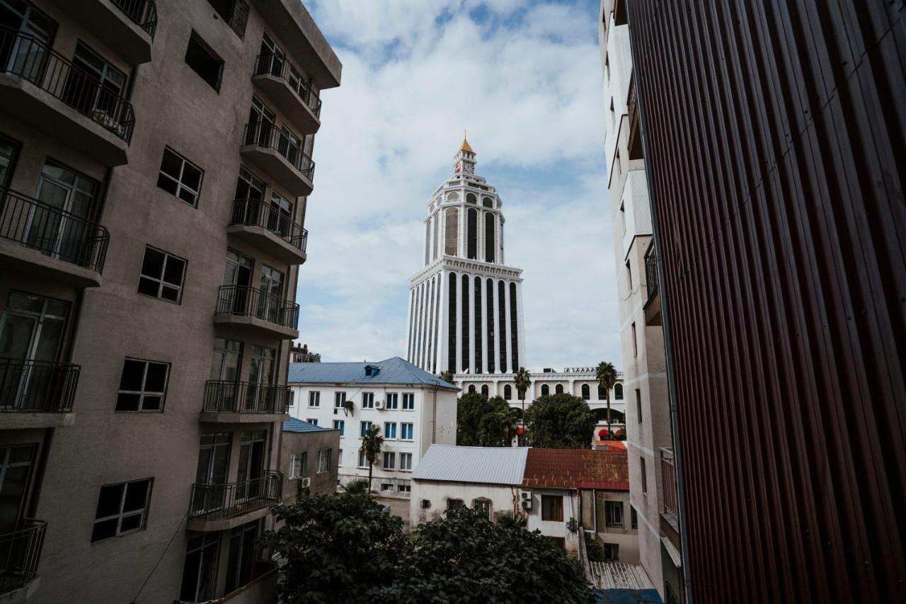 Hotel General Batoumi Extérieur photo